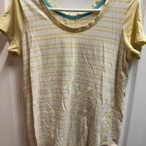 Lululemon women's Yellow and White Striped T-Shirt size 6/ NWOT 969